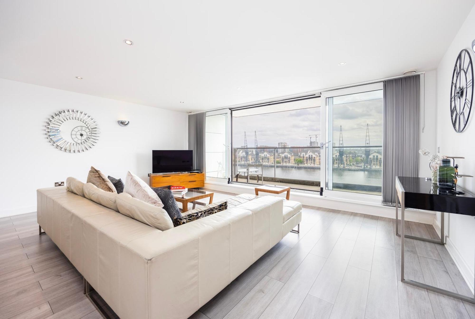 Austin David Executive ExCeL Apartment Londra Exterior foto