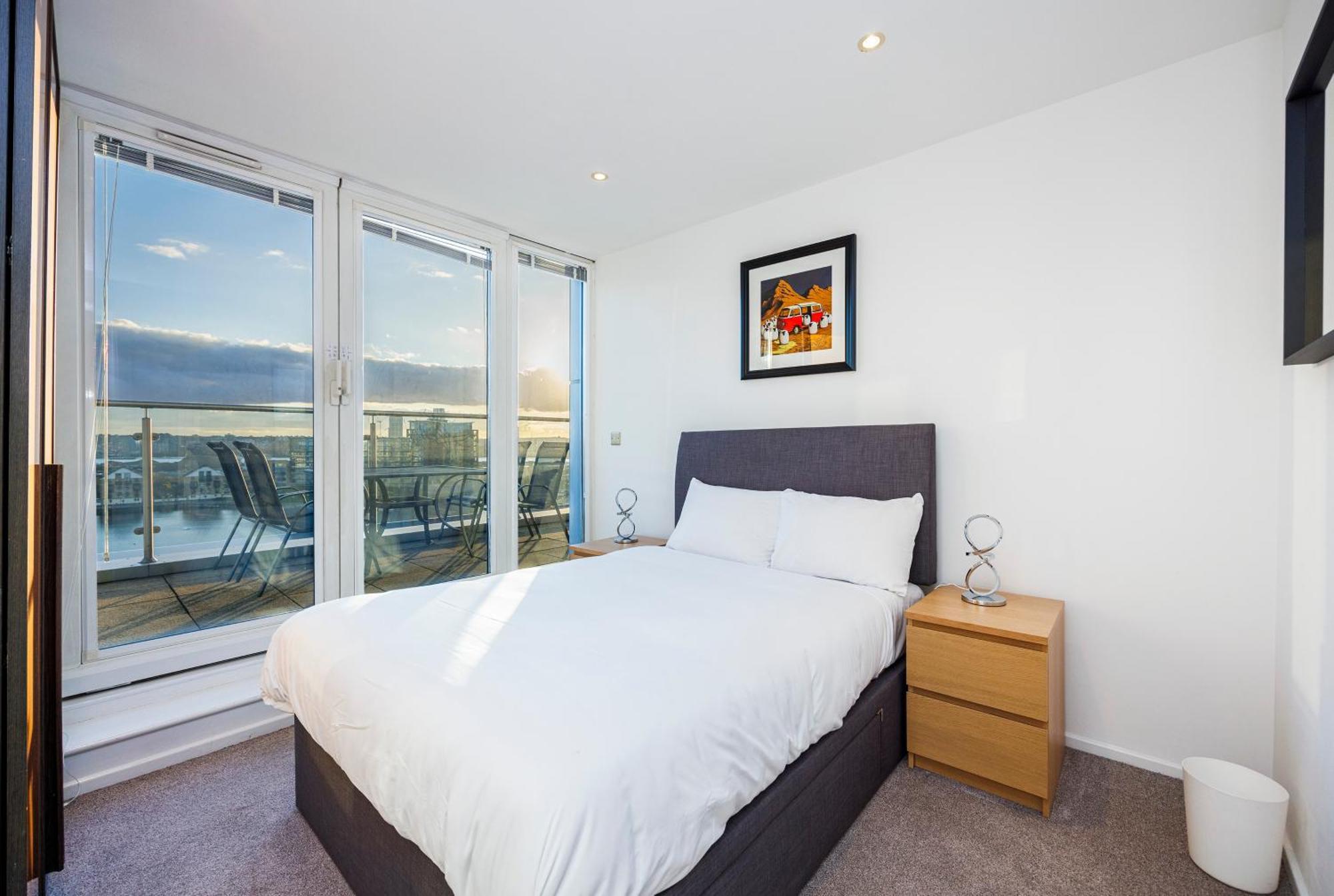 Austin David Executive ExCeL Apartment Londra Exterior foto